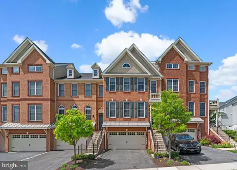 8506 Pine Springs Dr, Severn, MD 21144