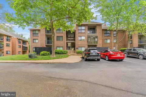 1231 Gemini Dr #L, Annapolis, MD 21403