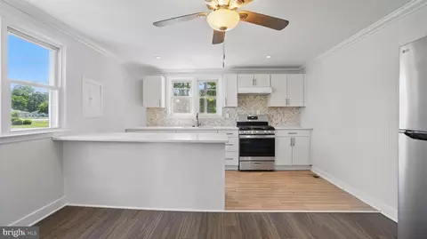 8014 Ritchie Hwy, Pasadena, MD 21122 photo 9