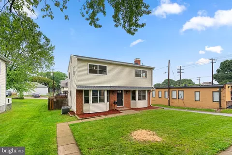 2 4th Ave, Baltimore, MD 21225 photo 2