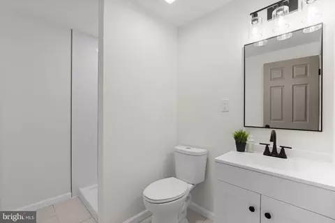 2 4th Ave, Baltimore, MD 21225 photo 37