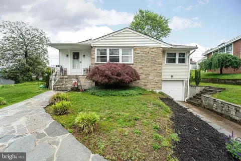 210 Coronet Dr, Linthicum Heights, MD 21090