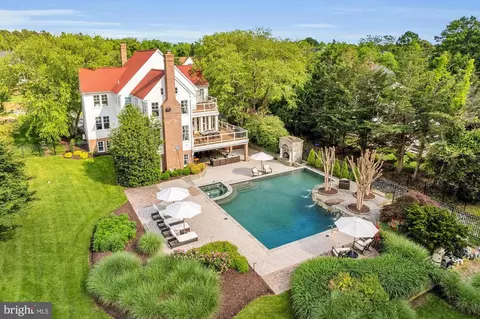 3412 Hidden River View Rd, Annapolis, MD 21403