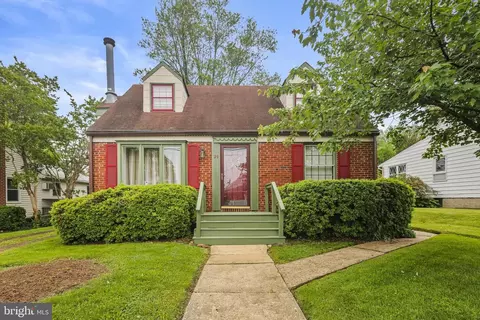 29 Colonial Dr, Linthicum Heights, MD 21090