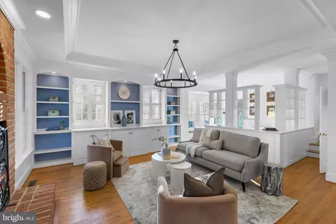 Living - 1241 Cherry Tree Ln, Annapolis, MD 21403 photo 2 of 2