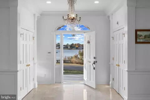 Entry Way - 1241 Cherry Tree Ln, Annapolis, MD 21403 photo 1 of 3