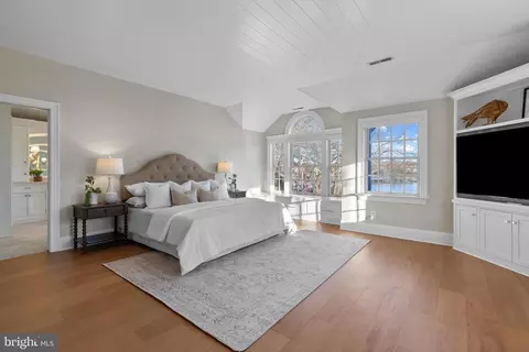 Bedroom - 1241 Cherry Tree Ln, Annapolis, MD 21403 photo 1 of 5