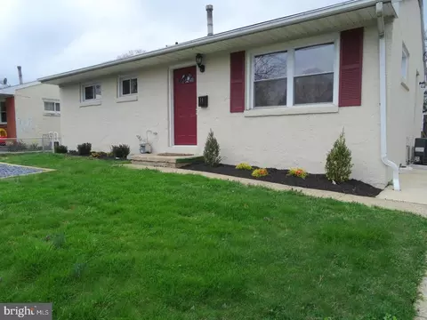 14 Cedar Hill Rd, Brooklyn, MD 21225 photo 2