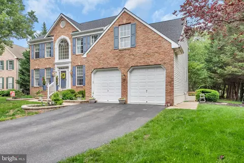 Exterior - 8139 Showcase Ct, Pasadena, MD 21122 photo 2 of 13