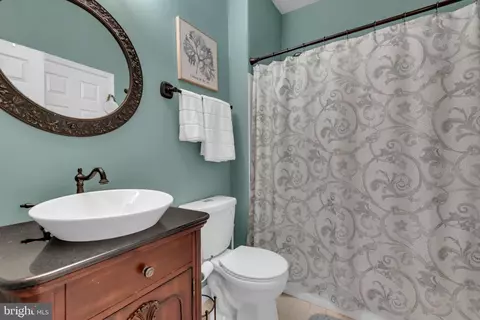 Bath - 8139 Showcase Ct, Pasadena, MD 21122 photo 1 of 6