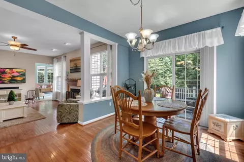 Dining - 8139 Showcase Ct, Pasadena, MD 21122 photo 5 of 5