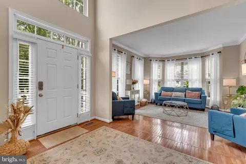Entry Way - 8139 Showcase Ct, Pasadena, MD 21122 photo 1 of 12