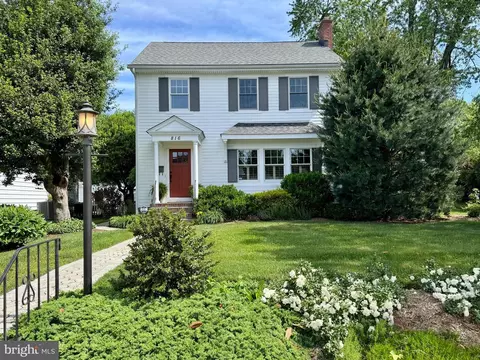 816 Parkwood Ave, Annapolis, MD 21403