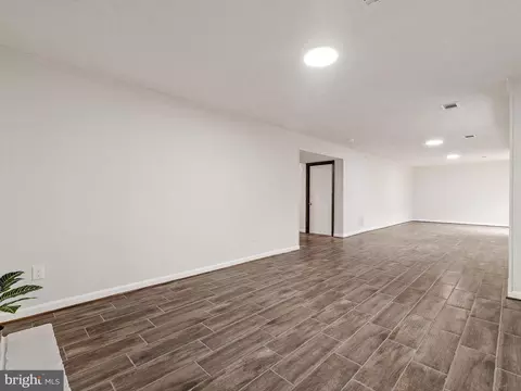 Living - 7604 Mccarron Ct, Hanover, MD 21076 photo 6 of 9