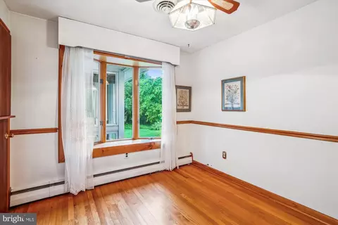 Other - 218 Dale Rd, Pasadena, MD 21122 photo 5 of 11