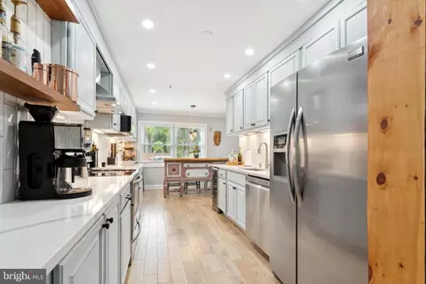 1643 Forest Hill Ct, Crofton, MD 21114