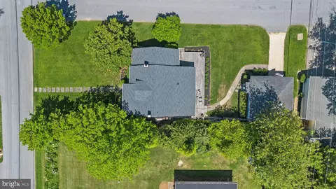 View/Area - 43 E Lake Dr, Annapolis, MD 21403 photo 4 of 4