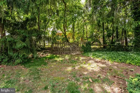 Exterior - 7607 Stoney Harbor Ct, Pasadena, MD 21122 photo 17 of 23