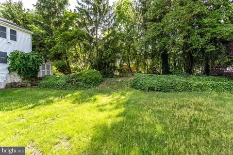 Exterior - 7607 Stoney Harbor Ct, Pasadena, MD 21122 photo 16 of 23
