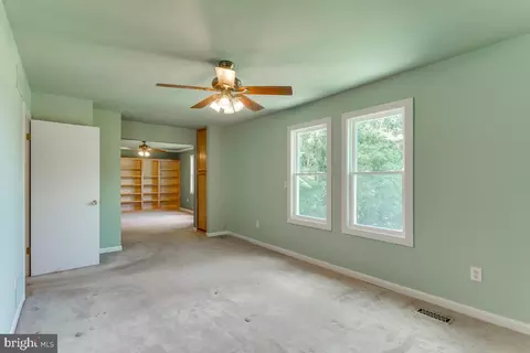 Bedroom - 7607 Stoney Harbor Ct, Pasadena, MD 21122 photo 3 of 11