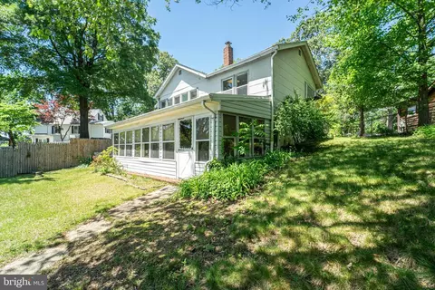 555 Riverside Dr, Pasadena, MD 21122 photo 14