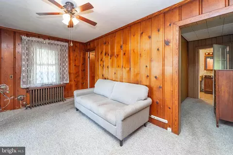 555 Riverside Dr, Pasadena, MD 21122 photo 25