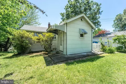 555 Riverside Dr, Pasadena, MD 21122 photo 17