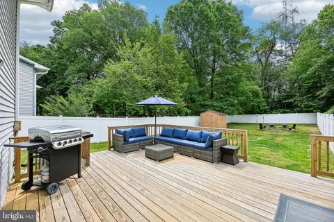 Exterior - 3473 Old Crown Dr, Pasadena, MD 21122 photo 4 of 8