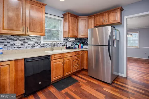 7795 Central Ave, Pasadena, MD 21122 photo 8