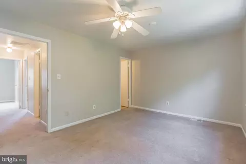 2054 Forest Hill Ln, Crofton, MD 21114 photo 14