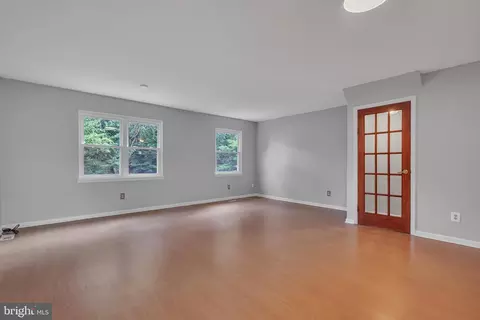 2054 Forest Hill Ln, Crofton, MD 21114 photo 7