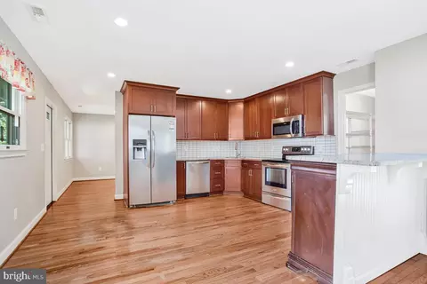 Kitchen - 1533 Wakefield Rd, Edgewater, MD 21037 photo 1 of 3
