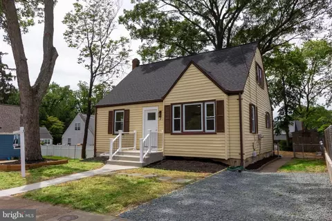 2 Baltimore Ave, Glen Burnie, MD 21061