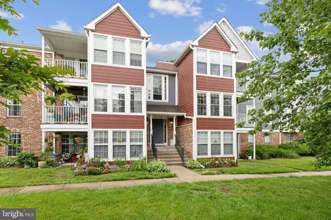 815 Deering Rd #7H, Pasadena, MD 21122