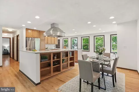 Other - 30 Pennsylvania Ave, Edgewater, MD 21037 photo 1 of 11