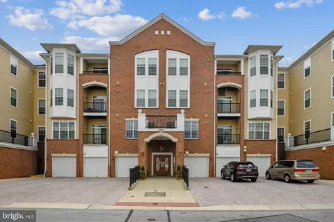 8609 Wintergreen Ct #304, Odenton, MD 21113