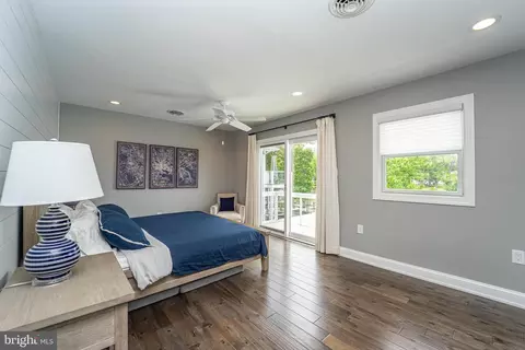 Bedroom - 3930 Cove Rd, Edgewater, MD 21037 photo 1 of 7