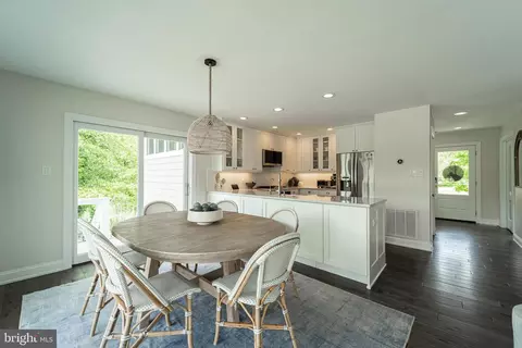 Dining - 3930 Cove Rd, Edgewater, MD 21037 photo 2 of 2