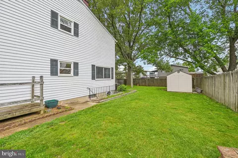 Exterior - 225 Dunlap Rd, Pasadena, MD 21122 photo 7 of 7