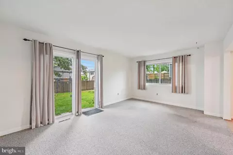 Living - 225 Dunlap Rd, Pasadena, MD 21122 photo 3 of 5