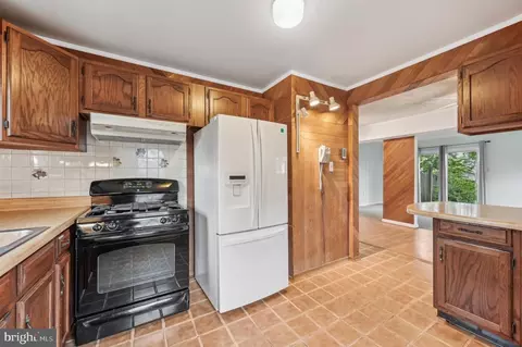 Other - 225 Dunlap Rd, Pasadena, MD 21122 photo 4 of 16