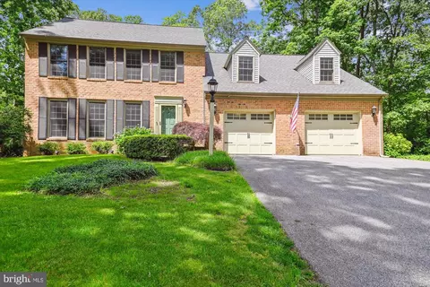 204 Ambleside Dr, Severna Park, MD 21146