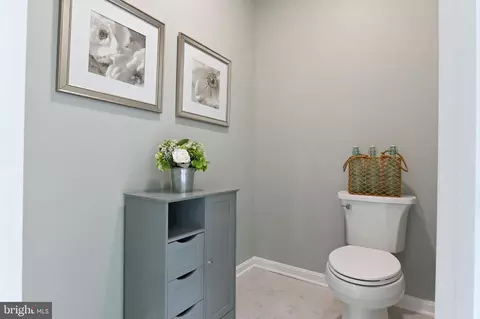 Entry Way - 3452 Monarch Dr, Edgewater, MD 21037 photo 11 of 16