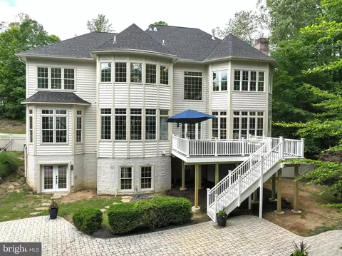 Exterior - 3452 Monarch Dr, Edgewater, MD 21037 photo 8 of 11