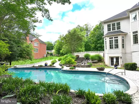 Exterior - 3452 Monarch Dr, Edgewater, MD 21037 photo 10 of 11