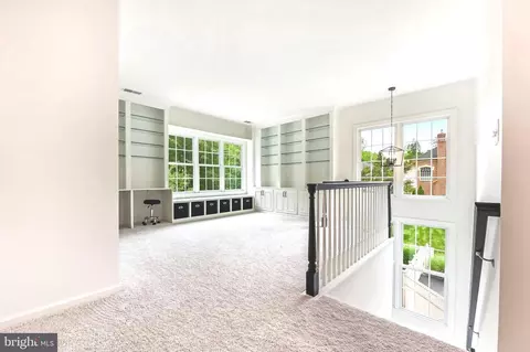 Living - 3452 Monarch Dr, Edgewater, MD 21037 photo 5 of 9