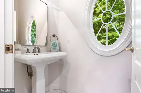 Bath - 3452 Monarch Dr, Edgewater, MD 21037 photo 1 of 12