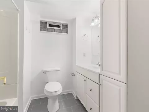 Bath - 8475 Sexton Rd, Pasadena, MD 21122 photo 7 of 8
