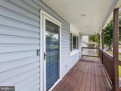 Exterior - 8475 Sexton Rd, Pasadena, MD 21122 photo 2 of 7