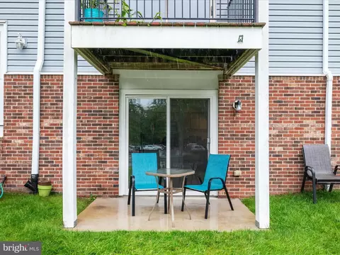 Exterior - 8036 D Abbey Ct #D, Pasadena, MD 21122 photo 3 of 7